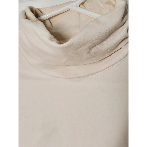 Eddie Bauer Women’s Outdoor Turtleneck Long Sleeve Top Size L Ivory Cream - Picture 3 of 12
